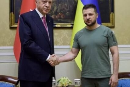 Zelensky remercie Erdogan, Washington salue la décision russe