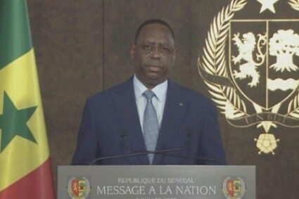 Soulagement après l’annonce de Macky Sall de ne pas briguer un 3e mandat